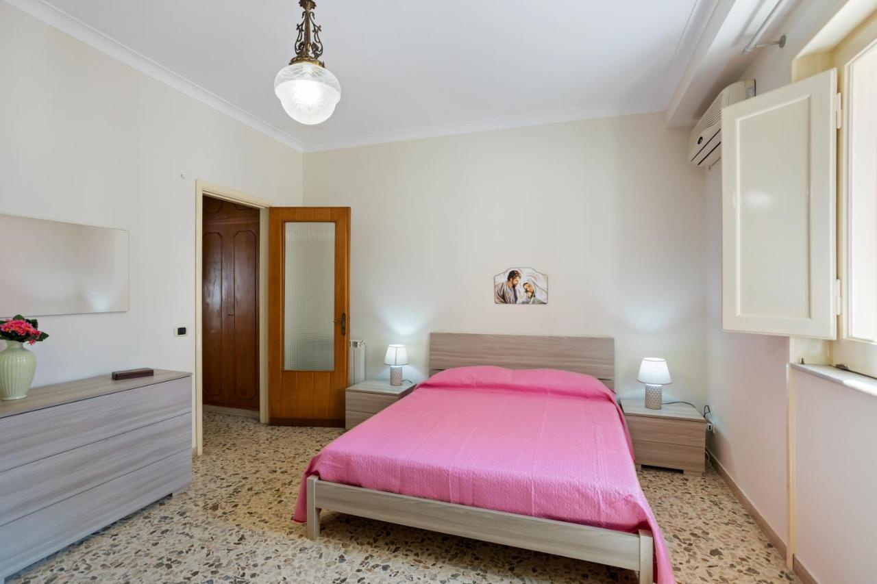 Tra Il Centro E Il Mare Apartment Con Terrazzo Aci Castello Zewnętrze zdjęcie