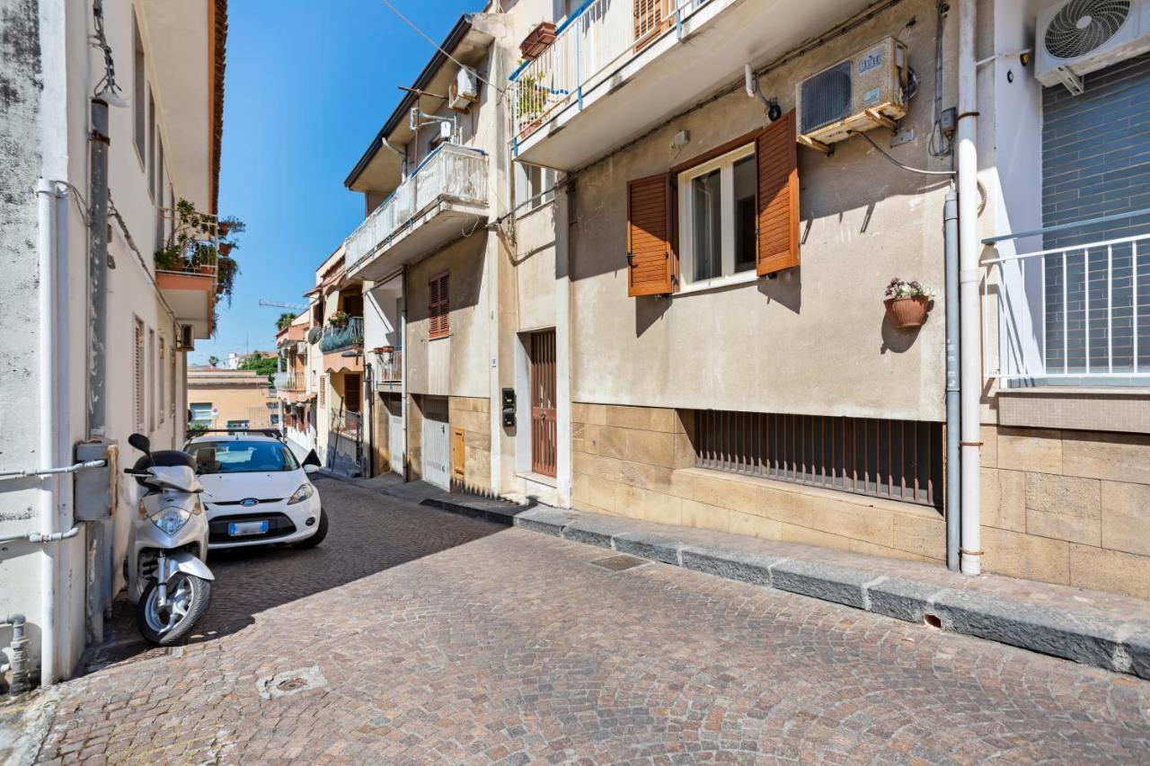 Tra Il Centro E Il Mare Apartment Con Terrazzo Aci Castello Zewnętrze zdjęcie